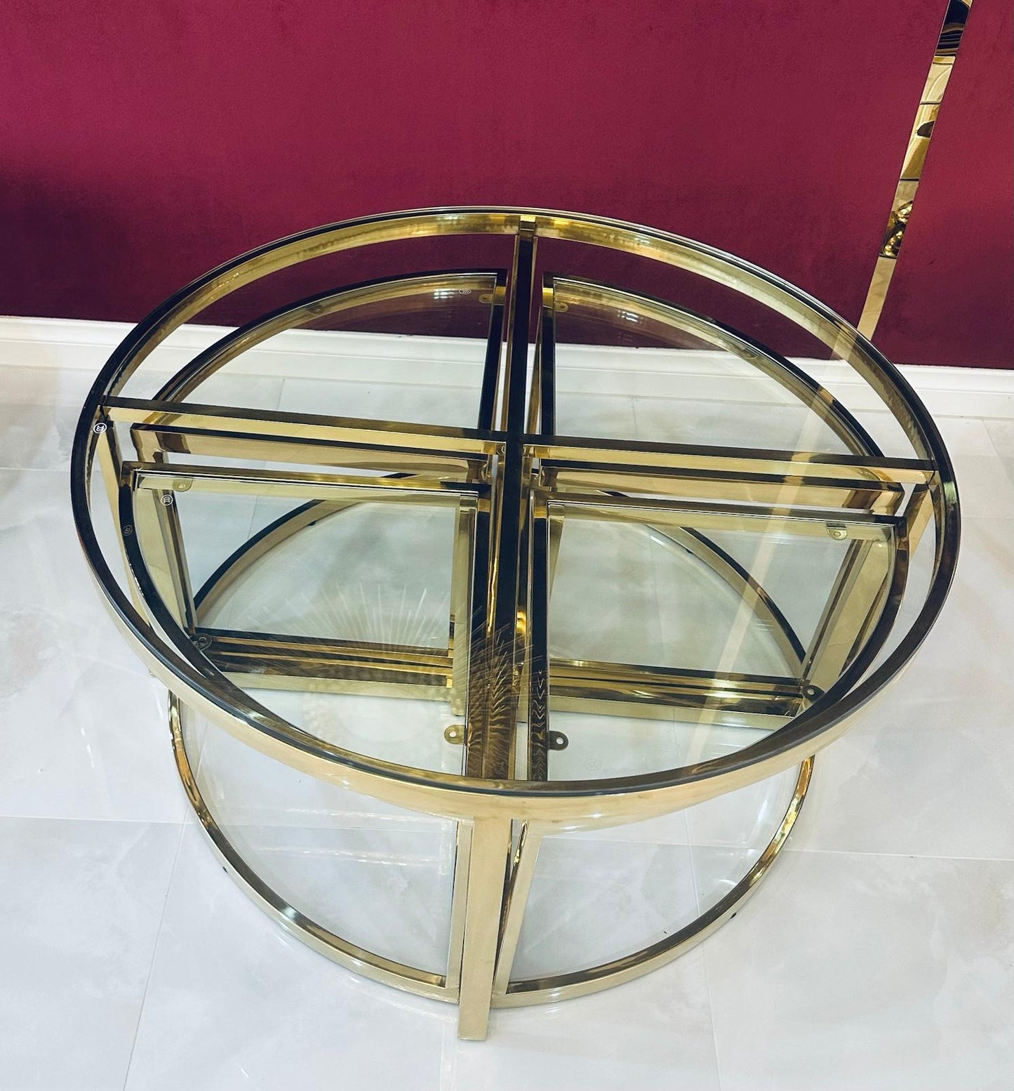 Round Nesting Table Set (1+4) – Shiny Gold Stainless Steel & Clear Glass
